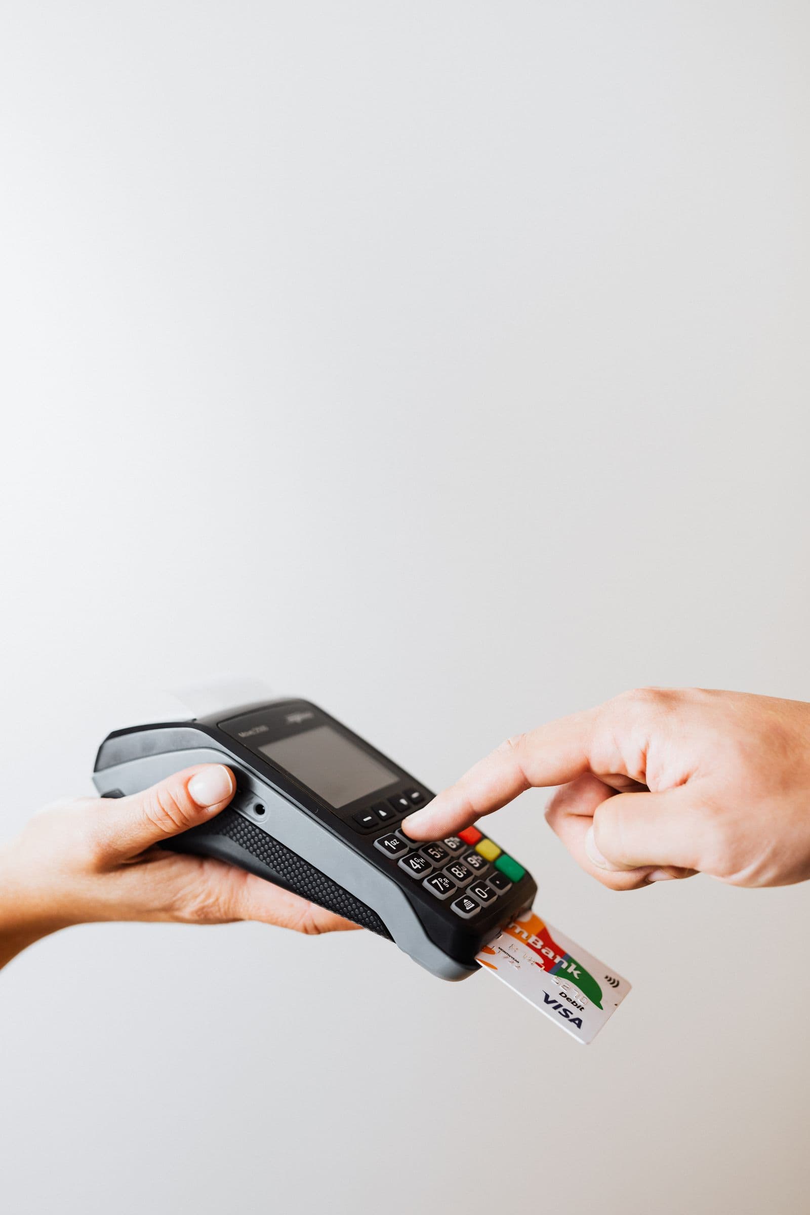 Règlement par carte bancaire sur un terminal de paiement